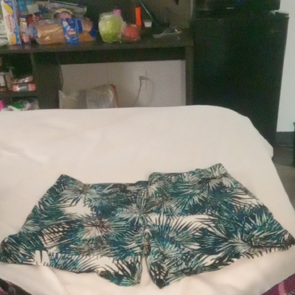 Attention High Waist Green and Black Shorts